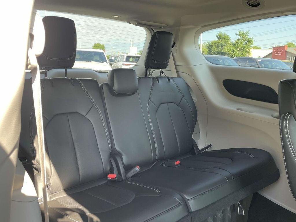 used 2023 Chrysler Pacifica car, priced at $33,000