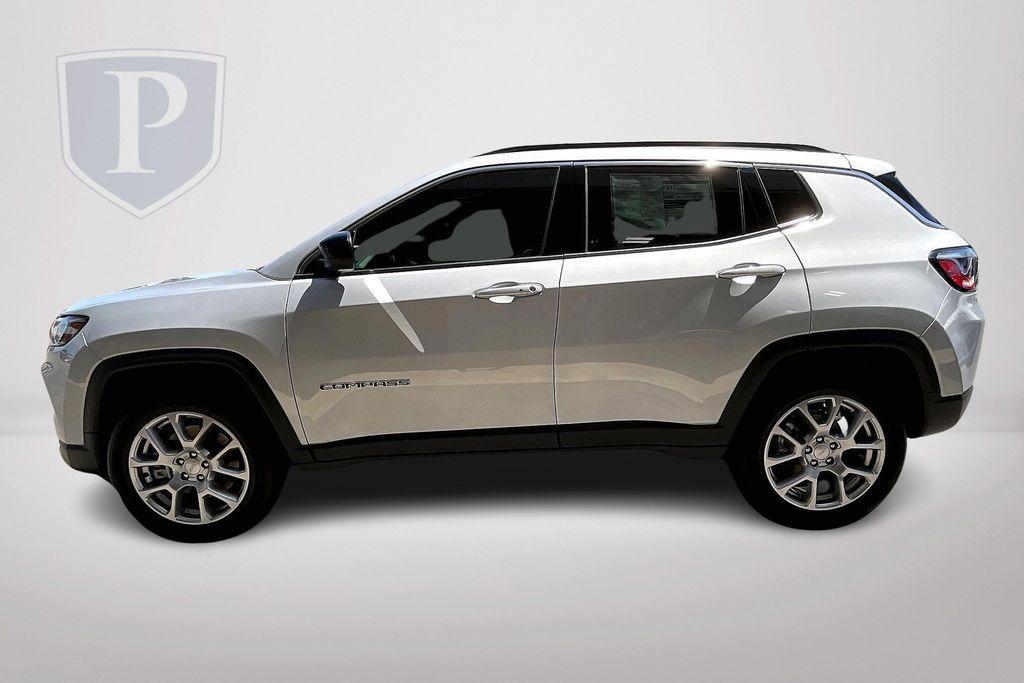 new 2024 Jeep Compass car, priced at $32,360