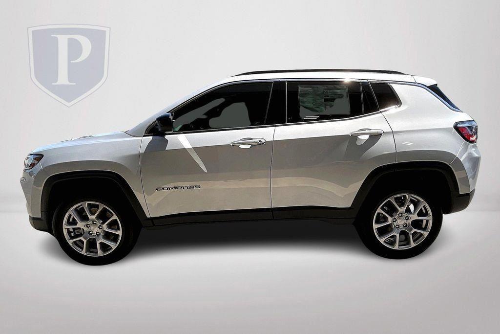 new 2024 Jeep Compass car, priced at $28,710