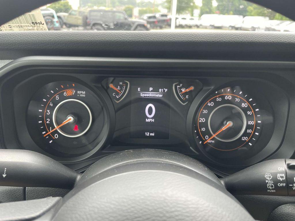 new 2025 Jeep Wrangler car, priced at $32,178