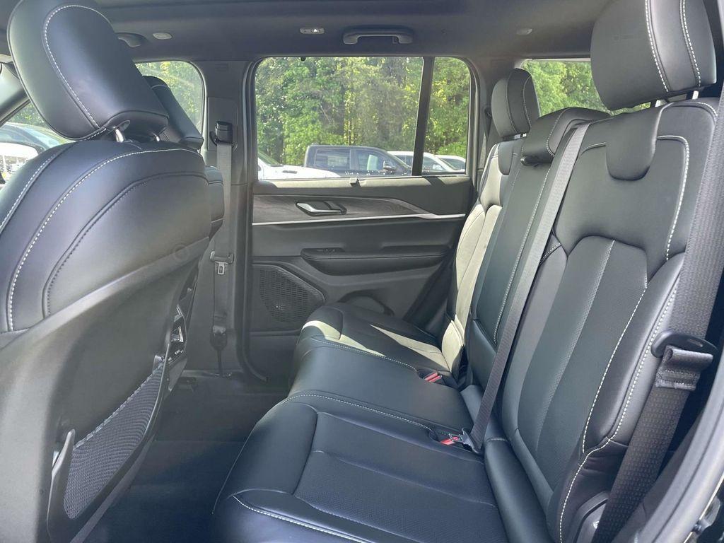 new 2025 Jeep Grand Cherokee car, priced at $46,816