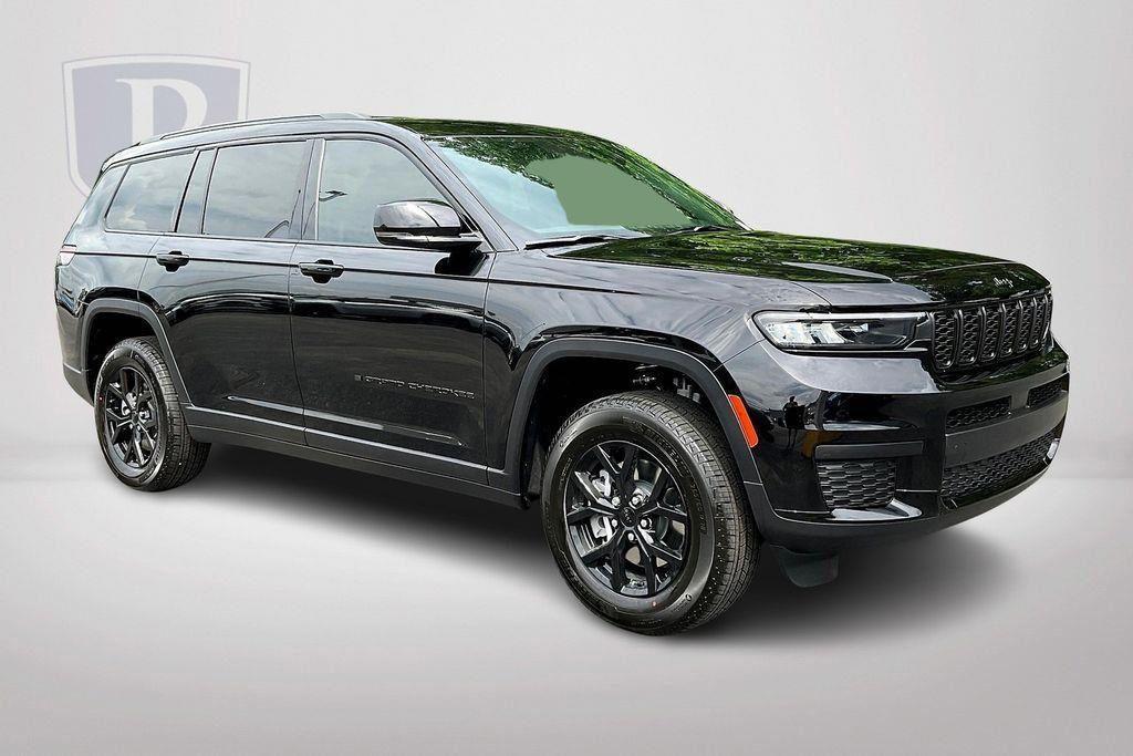 new 2024 Jeep Grand Cherokee L car, priced at $41,125