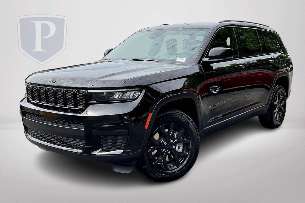 new 2024 Jeep Grand Cherokee L car, priced at $41,125