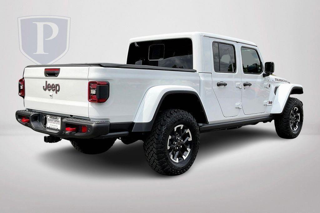 new 2024 Jeep Gladiator car, priced at $62,400