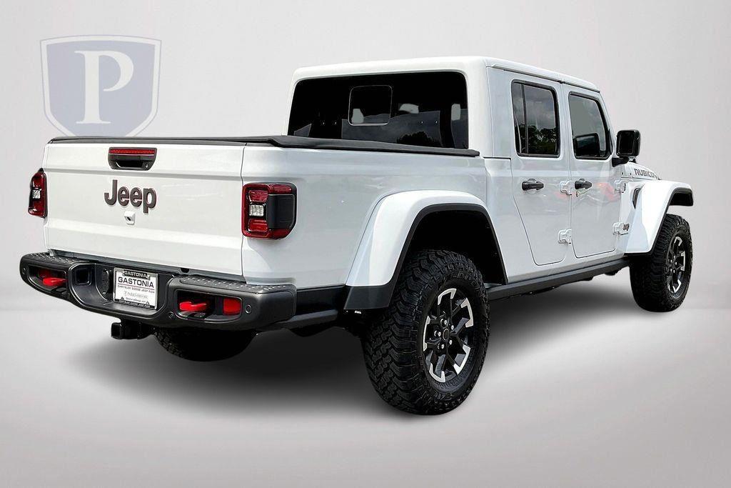 new 2024 Jeep Gladiator car, priced at $62,400