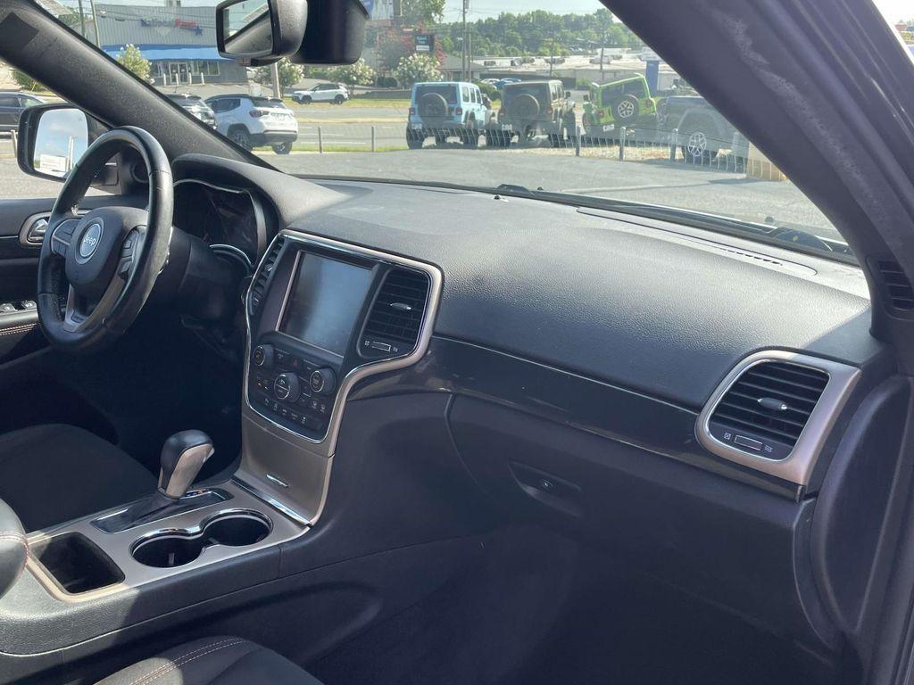 used 2016 Jeep Grand Cherokee car, priced at $14,469
