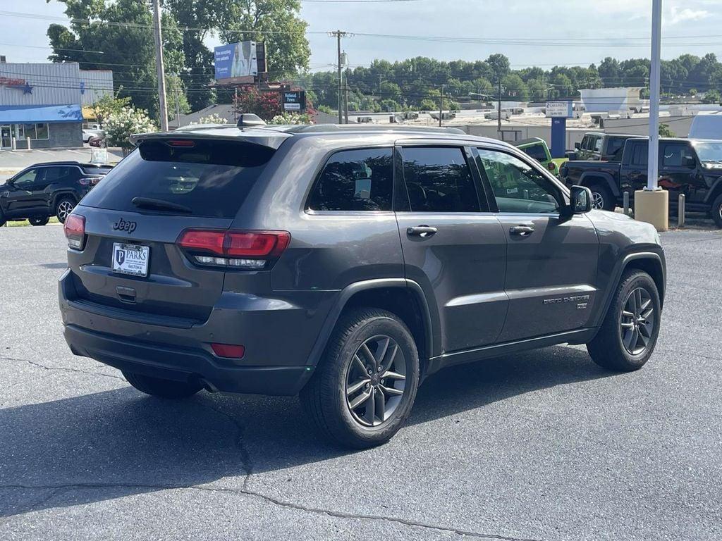 used 2016 Jeep Grand Cherokee car, priced at $14,469