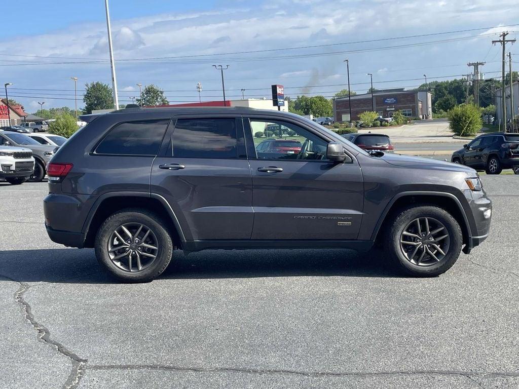 used 2016 Jeep Grand Cherokee car, priced at $14,469