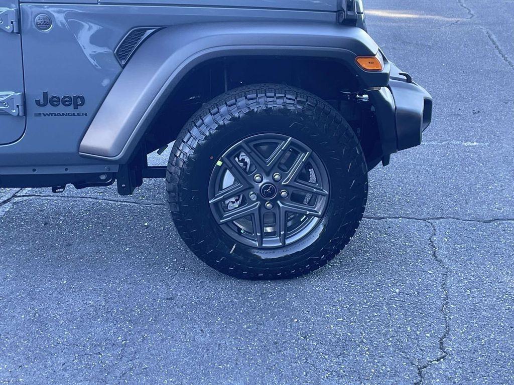 new 2026 Jeep Wrangler car, priced at $48,625