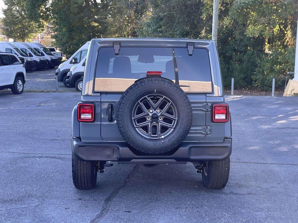 new 2026 Jeep Wrangler car, priced at $48,625