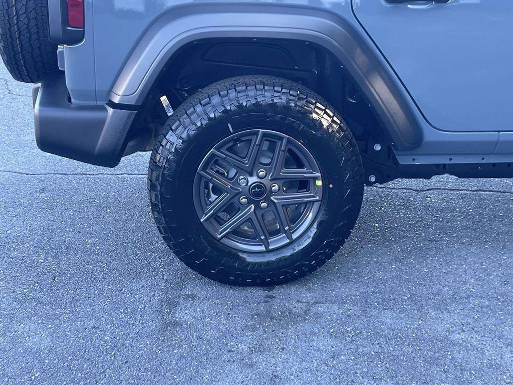 new 2026 Jeep Wrangler car, priced at $48,625