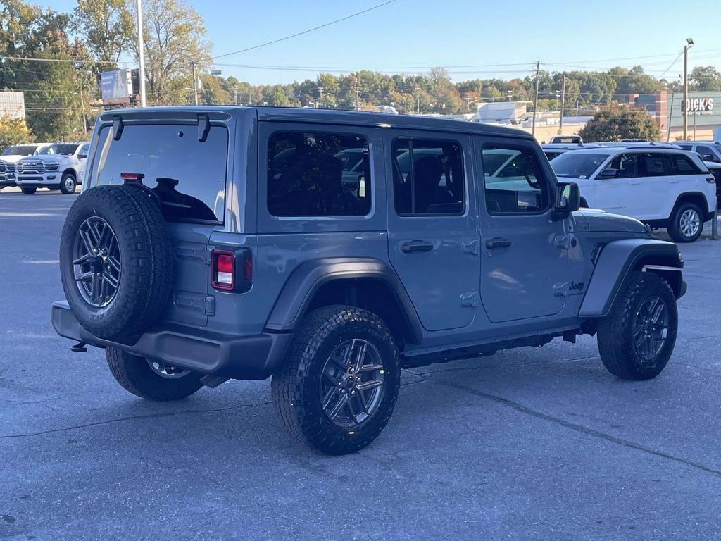 new 2026 Jeep Wrangler car, priced at $48,625