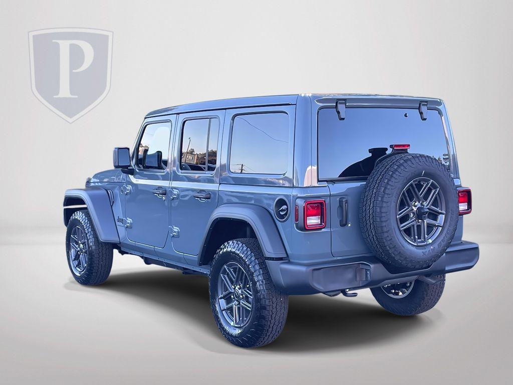 new 2026 Jeep Wrangler car, priced at $48,625