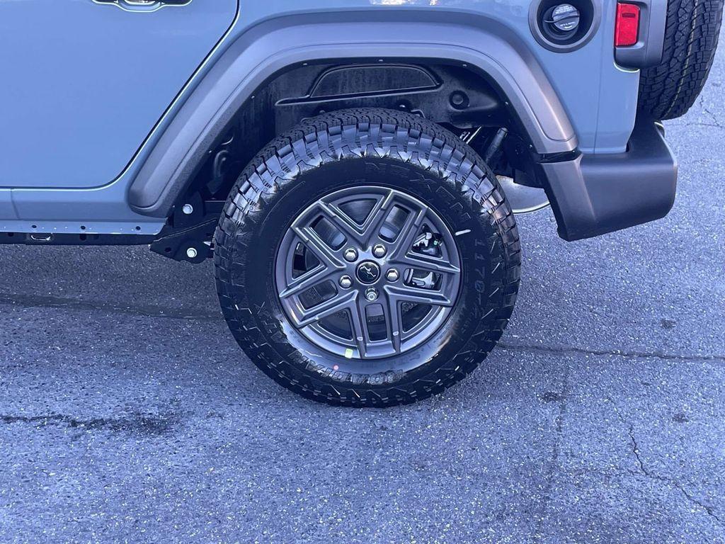 new 2026 Jeep Wrangler car, priced at $48,625