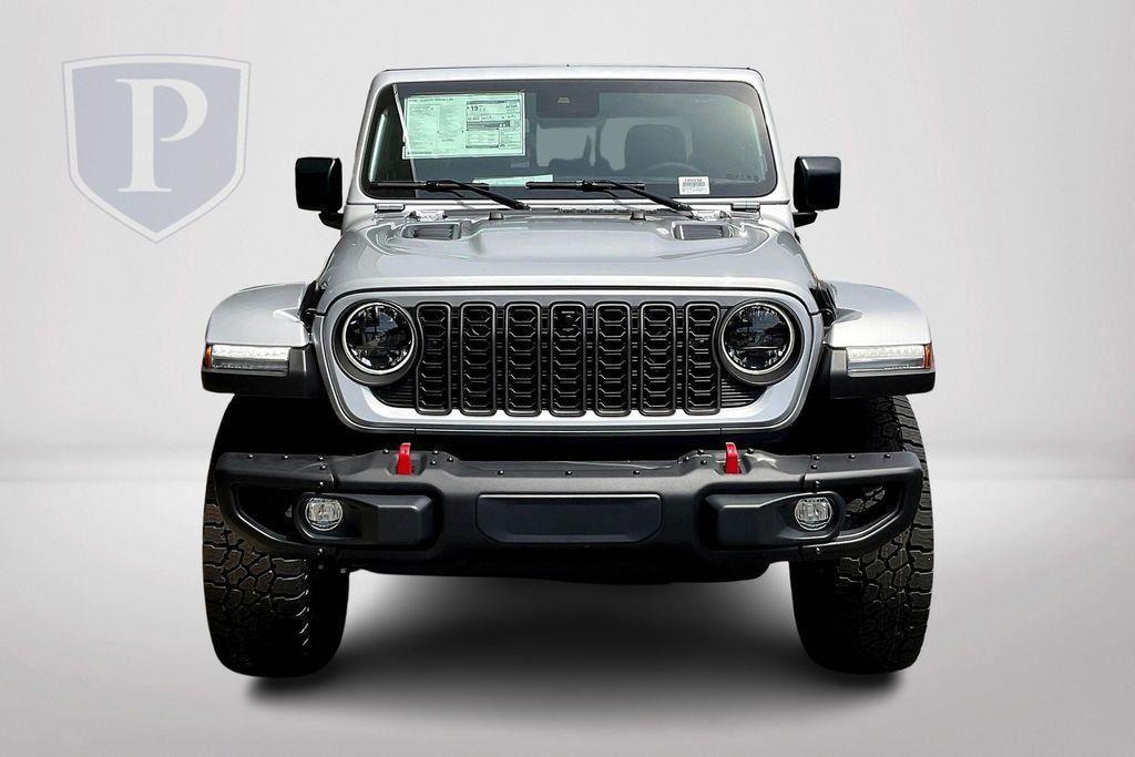 new 2024 Jeep Gladiator car, priced at $60,470