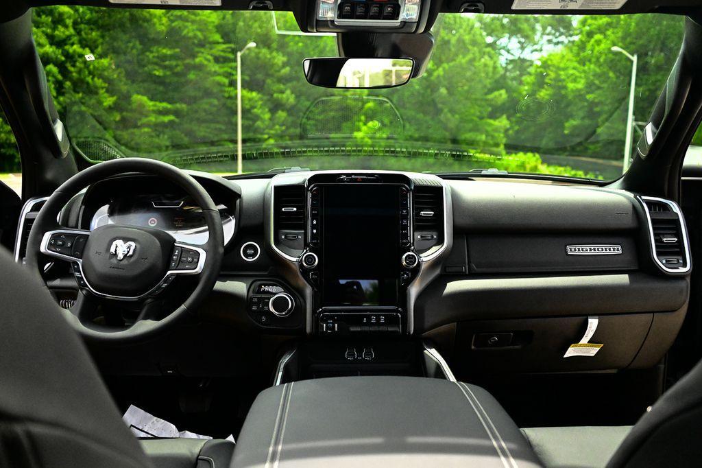 new 2025 Ram 1500 car, priced at $71,995