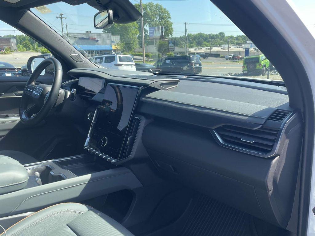 used 2024 GMC Acadia car, priced at $48,000