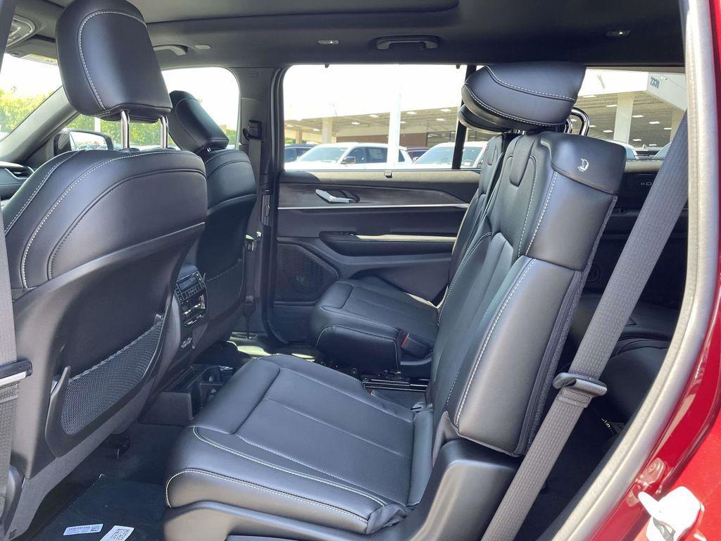 new 2025 Jeep Grand Cherokee L car, priced at $46,760