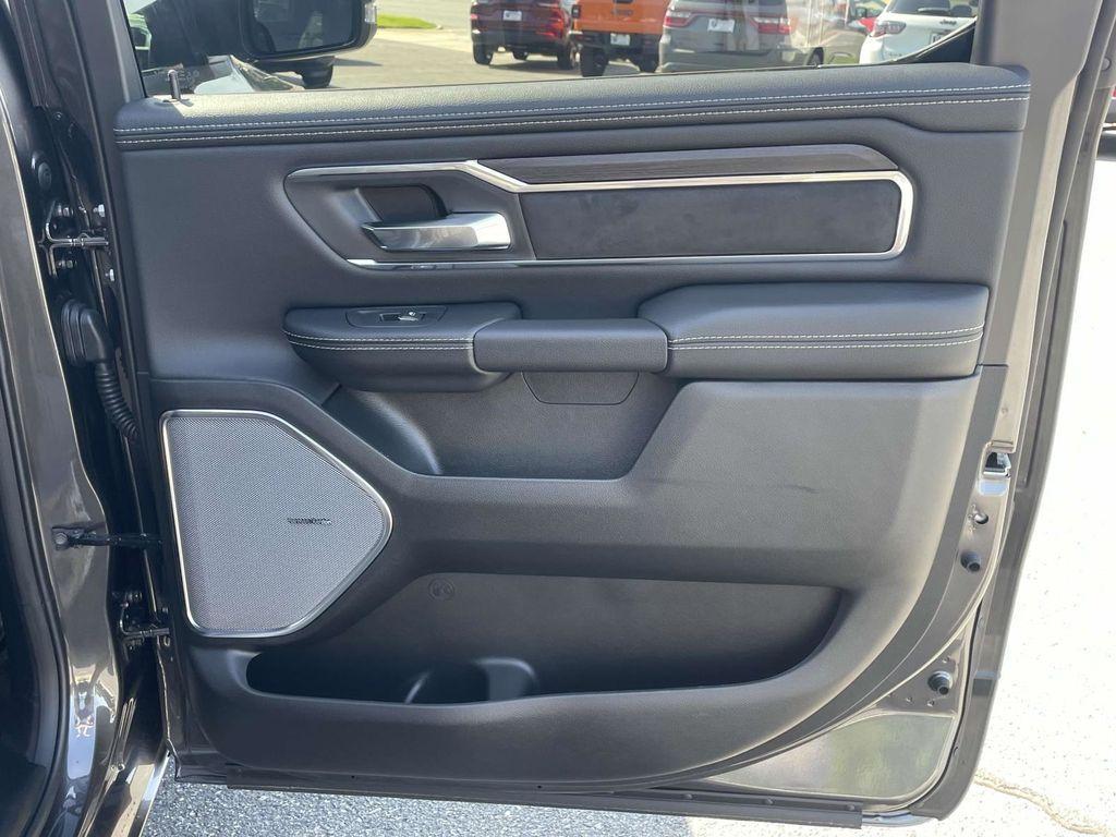 new 2025 Ram 1500 car, priced at $55,995