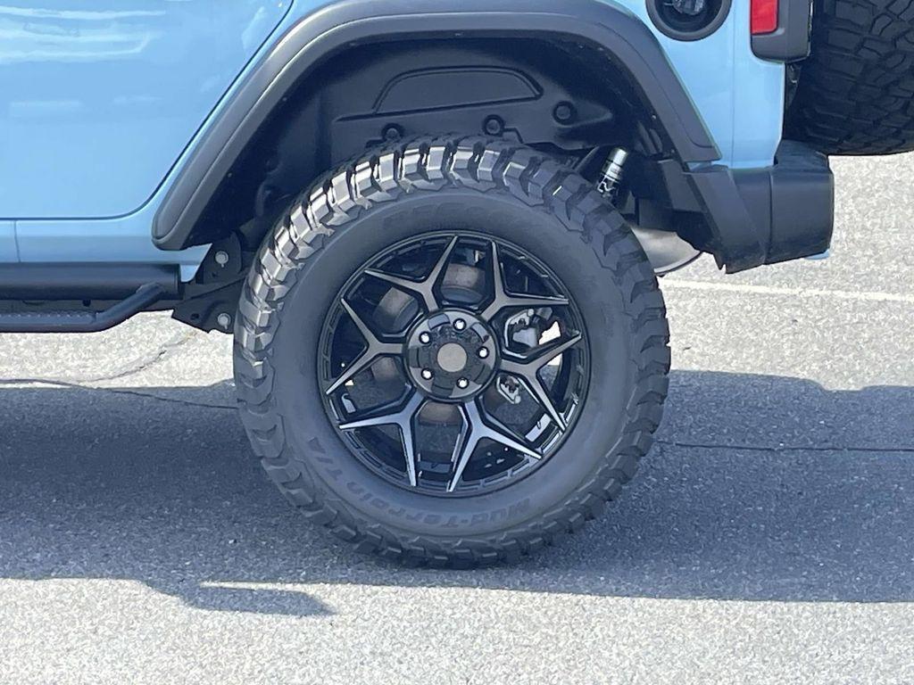 new 2025 Jeep Wrangler car, priced at $81,495