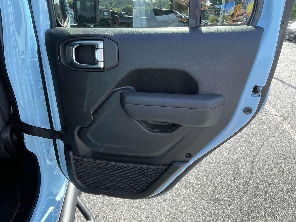 new 2025 Jeep Wrangler car, priced at $81,495