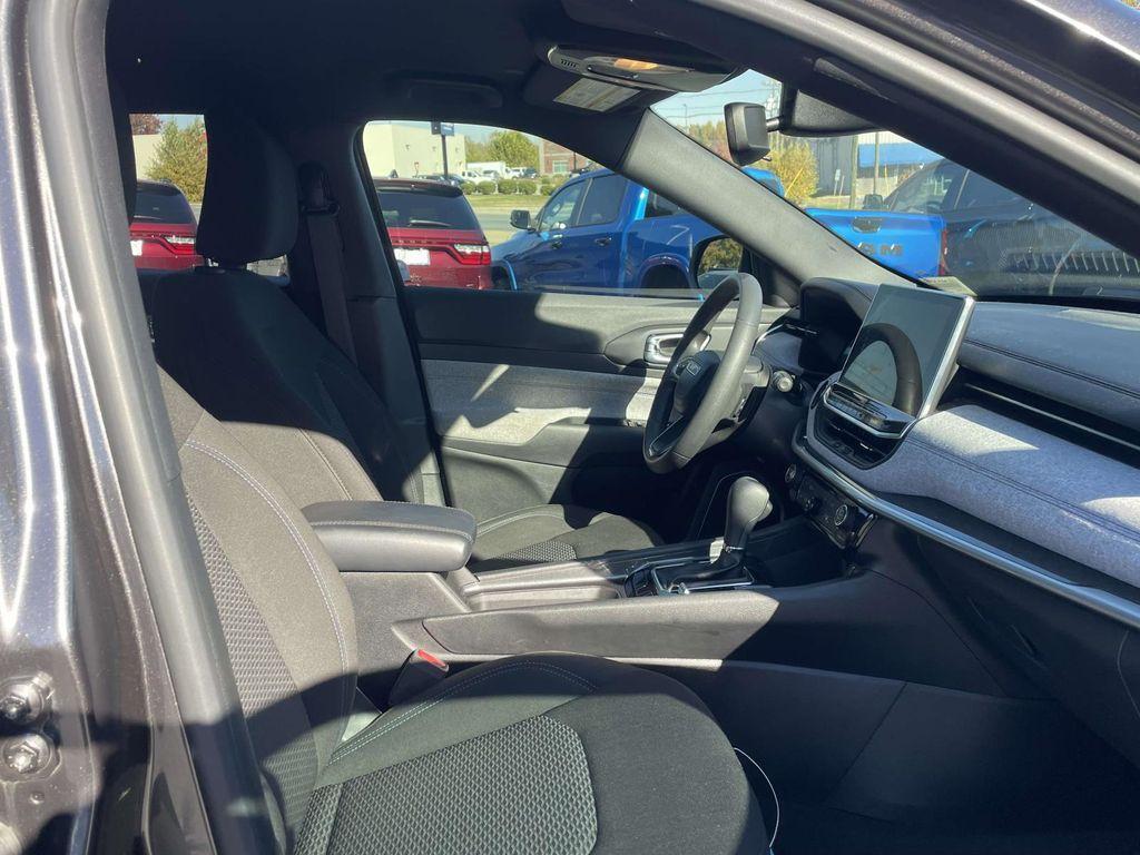 used 2023 Jeep Compass car, priced at $23,250