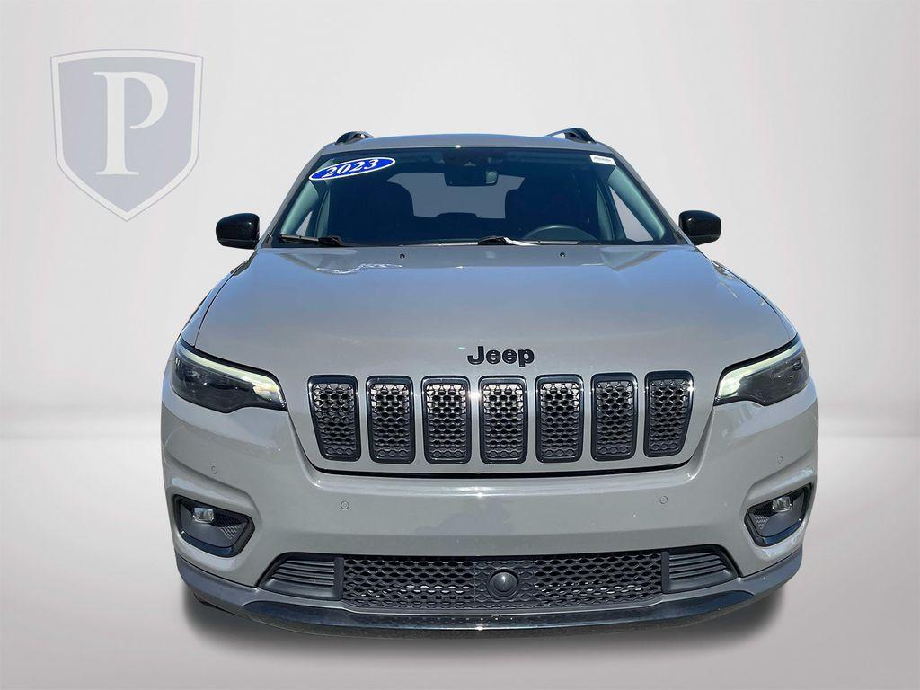 used 2023 Jeep Cherokee car, priced at $22,589