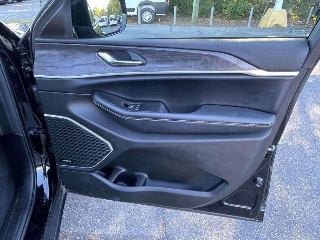 used 2021 Jeep Grand Cherokee L car, priced at $27,079