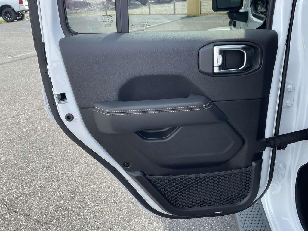 new 2025 Jeep Wrangler 4xe car, priced at $59,642