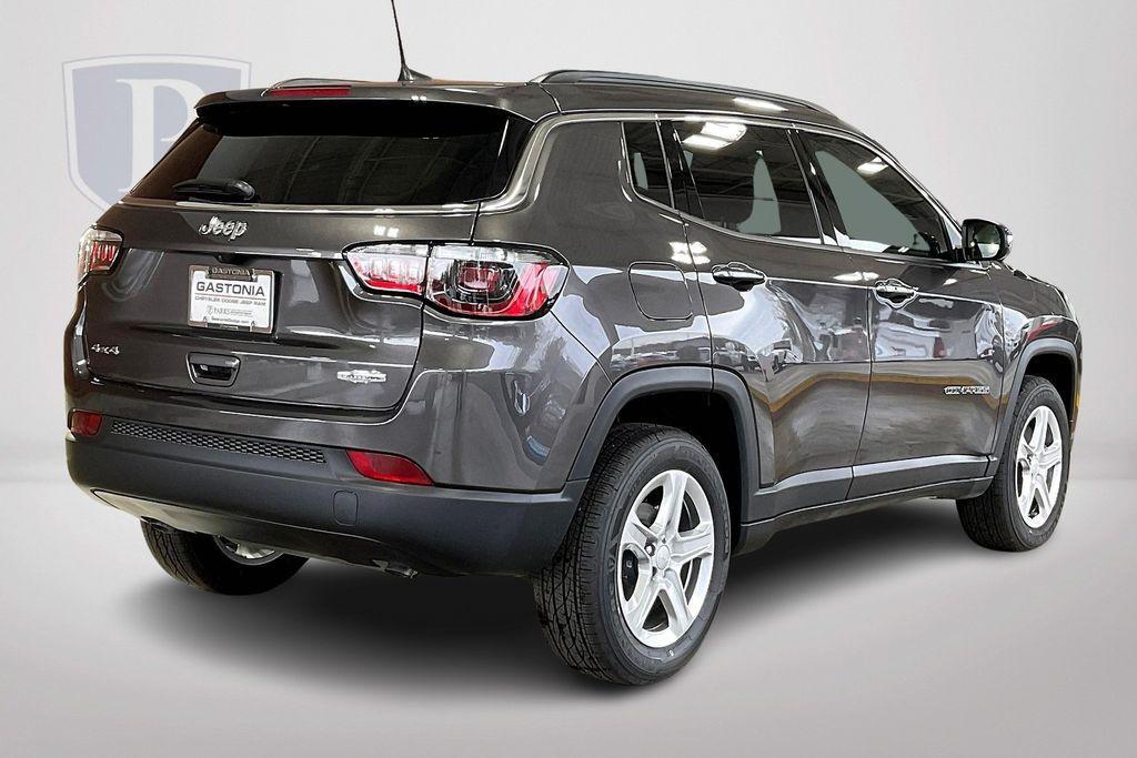 new 2024 Jeep Compass car, priced at $28,635