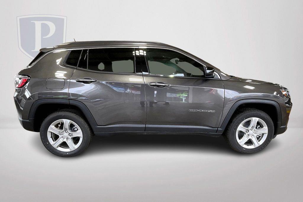 new 2024 Jeep Compass car, priced at $26,485