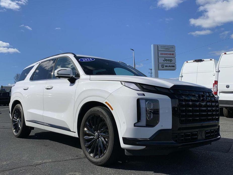 used 2024 Hyundai Palisade car, priced at $45,132