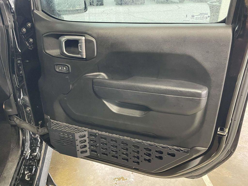 used 2023 Jeep Gladiator car, priced at $33,750