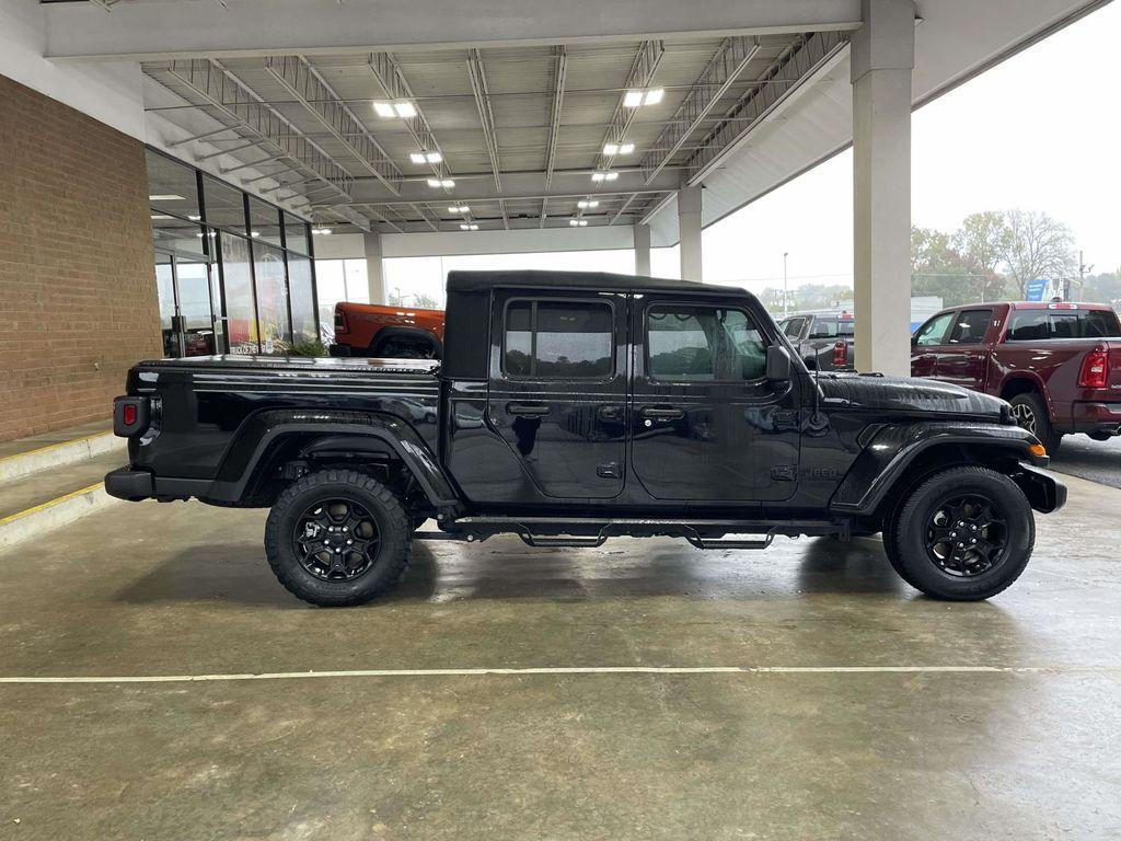 used 2023 Jeep Gladiator car, priced at $33,750