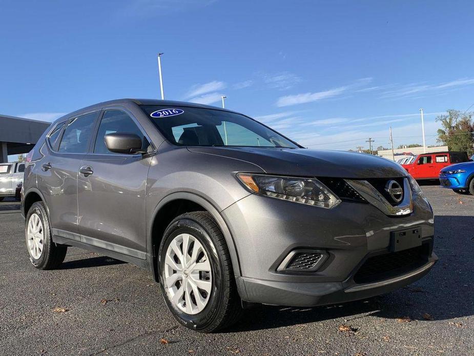 used 2016 Nissan Rogue car, priced at $13,442