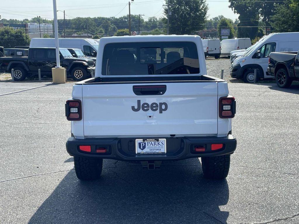 new 2025 Jeep Gladiator car, priced at $51,995