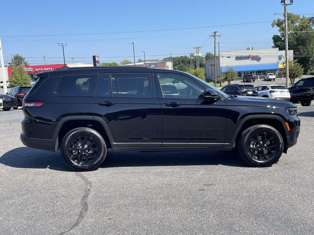 new 2025 Jeep Grand Cherokee L car, priced at $38,980