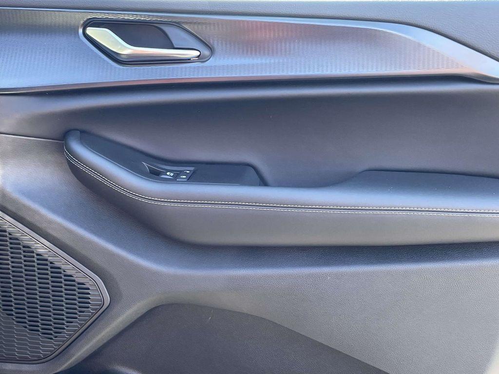 new 2025 Jeep Grand Cherokee L car, priced at $44,370