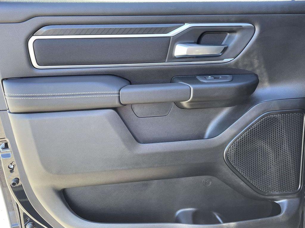 new 2025 Ram 1500 car, priced at $53,052