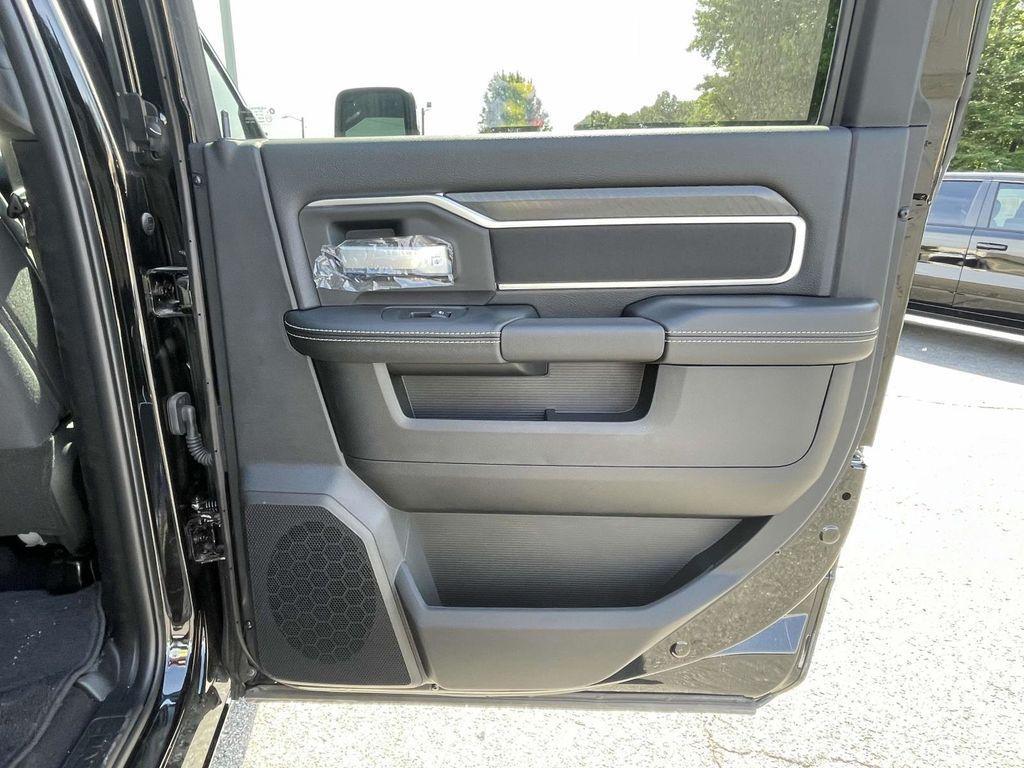 new 2025 Ram 2500 car, priced at $67,995