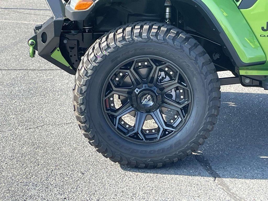 new 2025 Jeep Gladiator car, priced at $71,334