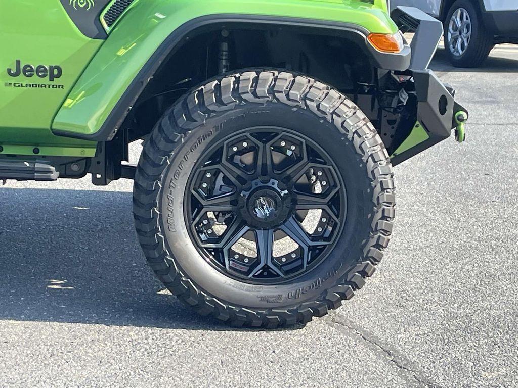 new 2025 Jeep Gladiator car, priced at $71,334