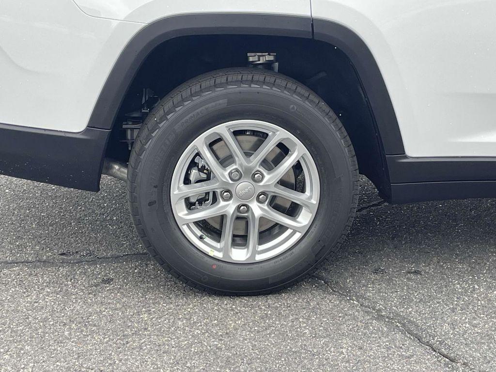 new 2025 Jeep Grand Cherokee L car, priced at $31,530