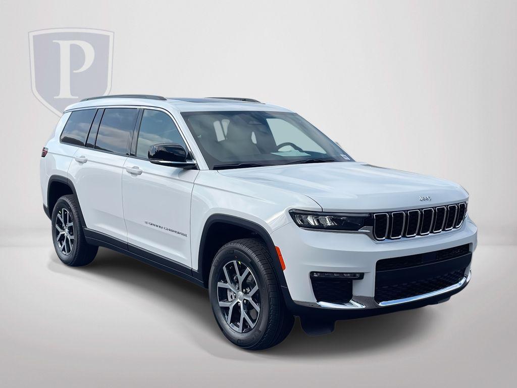 new 2025 Jeep Grand Cherokee L car, priced at $42,015