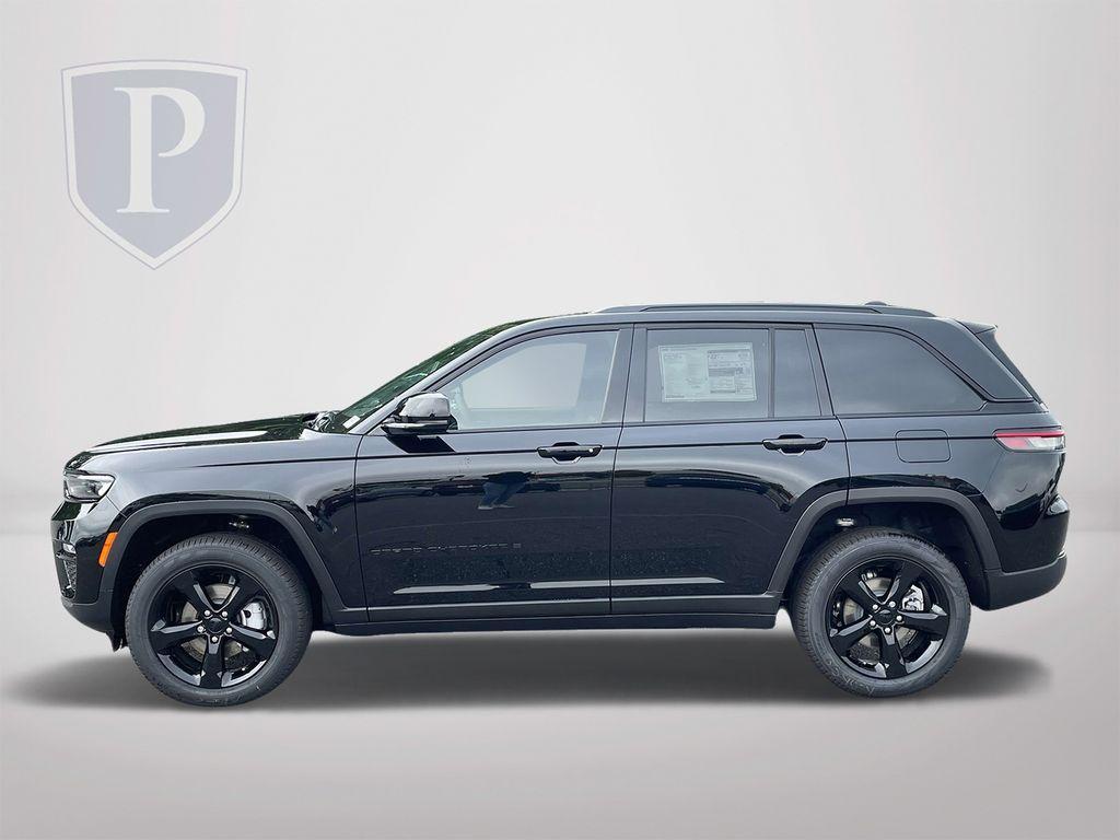 new 2025 Jeep Grand Cherokee car