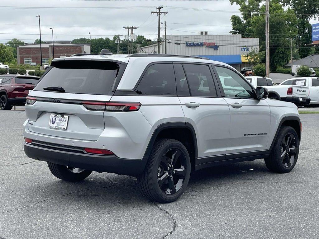 new 2025 Jeep Grand Cherokee L car