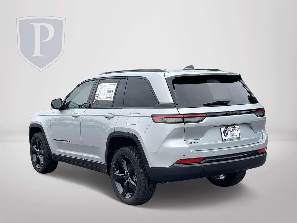 new 2025 Jeep Grand Cherokee L car