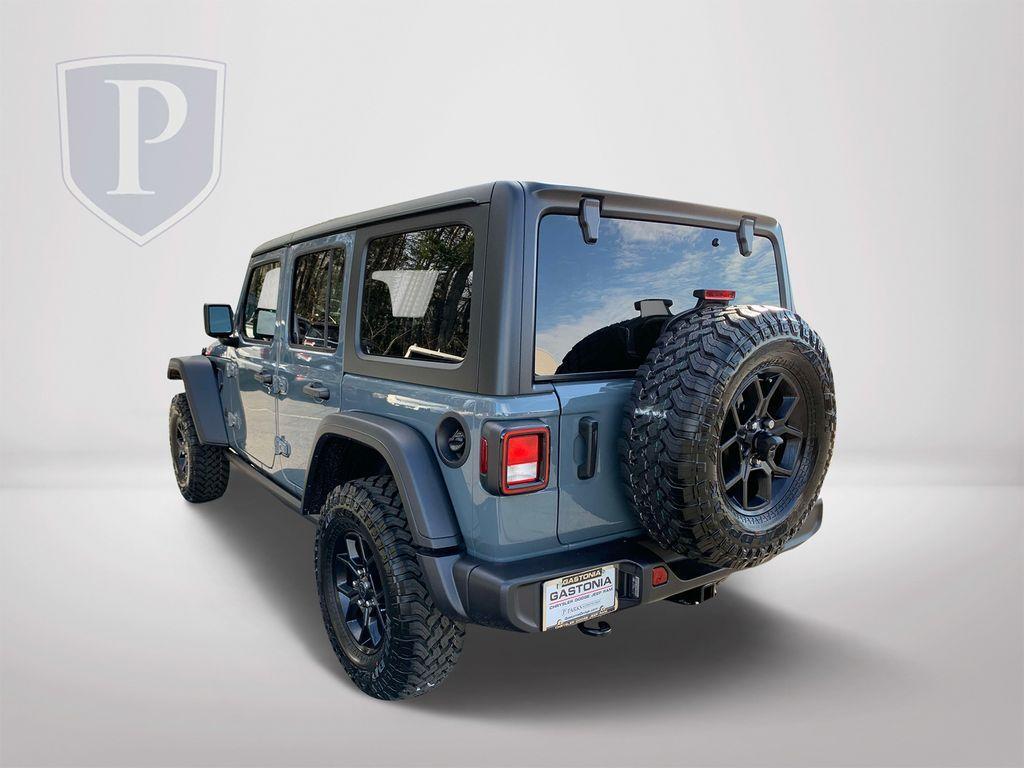 new 2025 Jeep Wrangler car, priced at $48,475