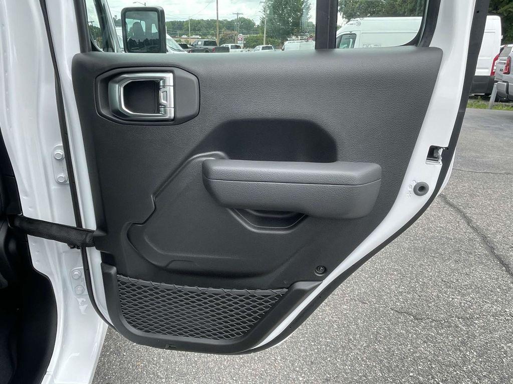 new 2025 Jeep Wrangler car, priced at $38,655