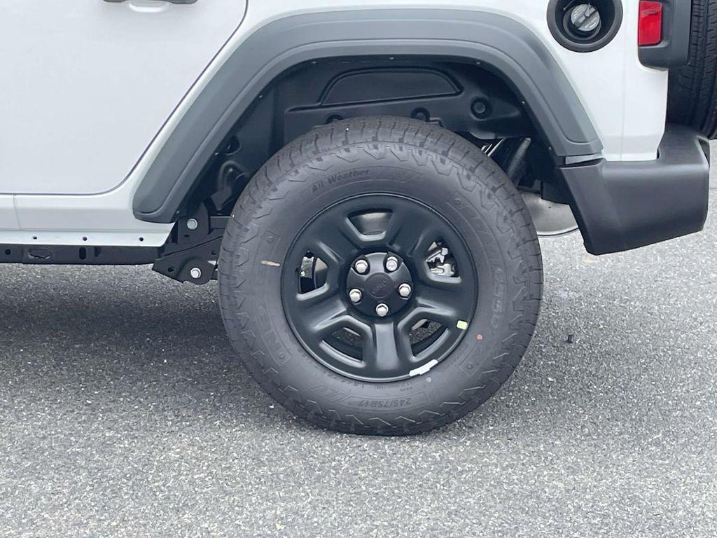 new 2025 Jeep Wrangler car, priced at $38,655